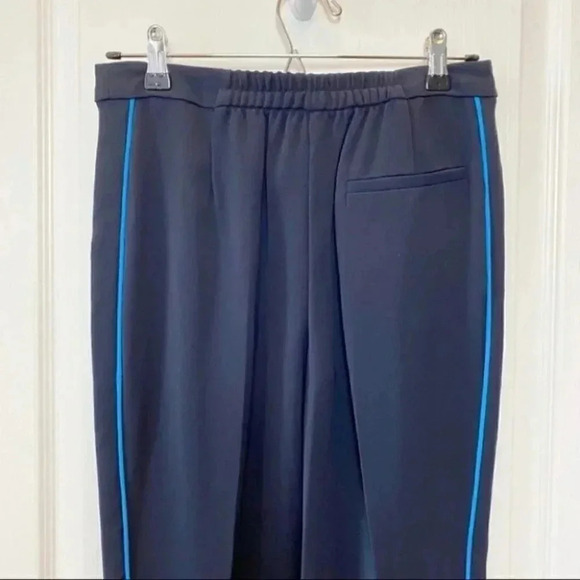 Topshop Trousers Relaxed Fit Pleated Pants Navy Blue Side Stripe Size 4 NWOT - Picture 7 of 13